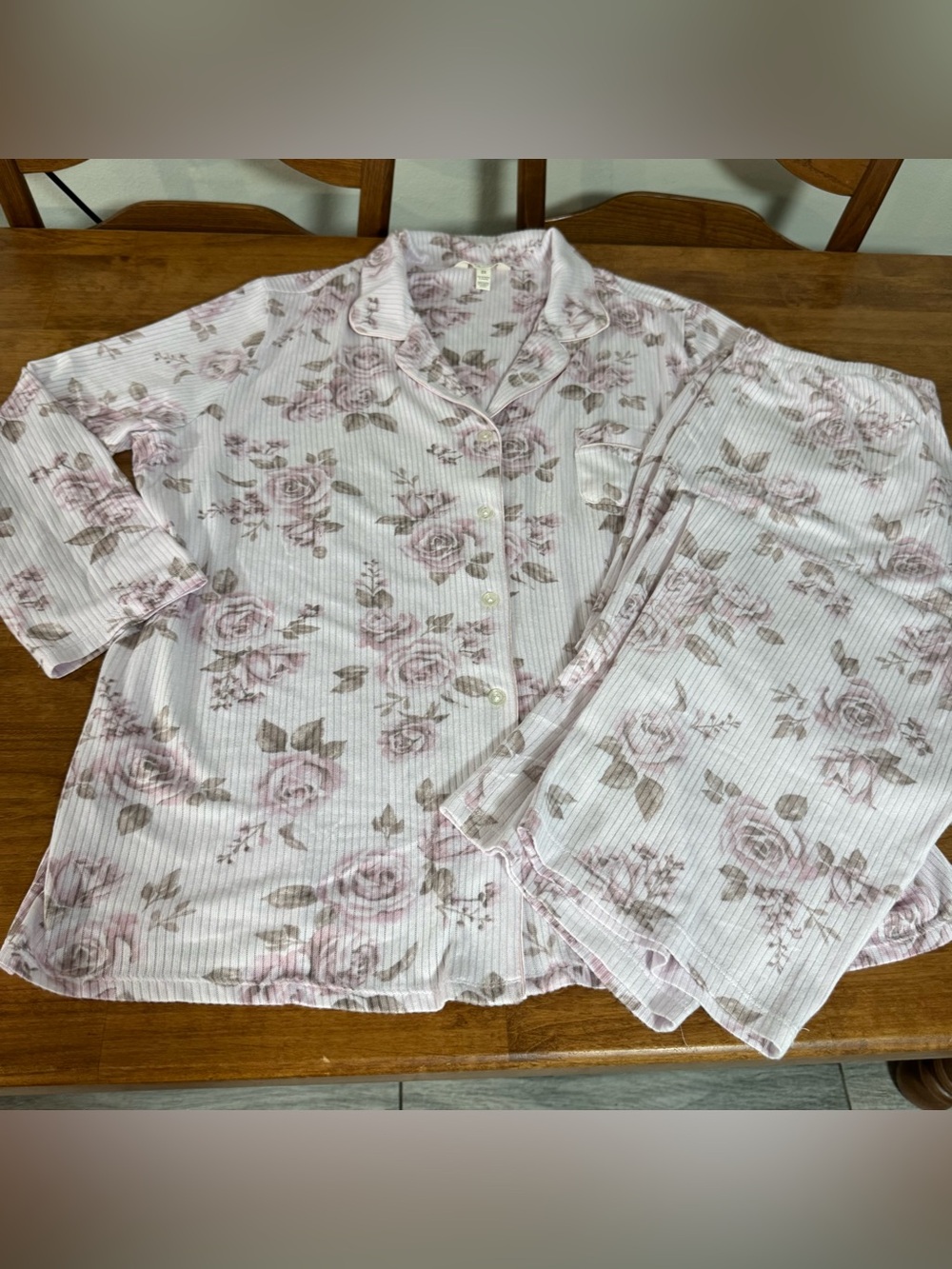 Laura Ashley Pajama Set Top Pants Womens 2X White Pink Floral Stretch Rib Knit